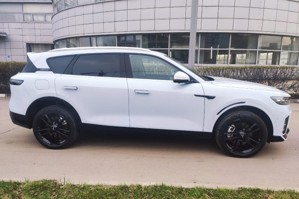 2023 Voyah Free с пробегом 20 км