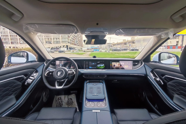 2023 Voyah Free с пробегом 20 км