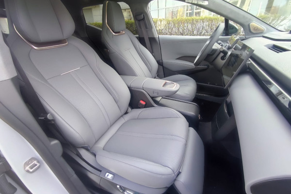 2023 Zeekr X с пробегом 20 км