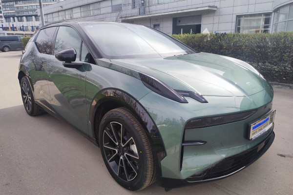 2023 Zeekr X с пробегом 20 км