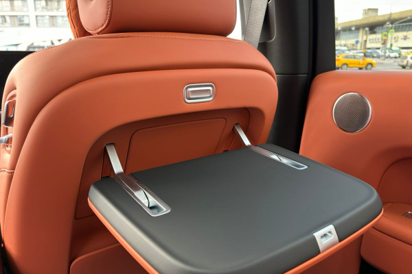 2023 Li Auto (Lixiang) L9 с пробегом 22 км