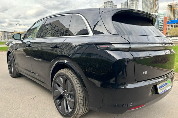 2023 Li Auto (Lixiang) L7 с пробегом 20 км
