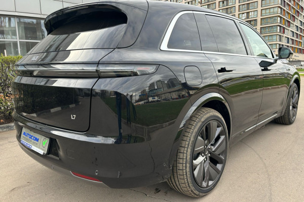 2023 Li Auto (Lixiang) L7 с пробегом 20 км