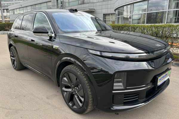 2023 Li Auto (Lixiang) L7 с пробегом 20 км