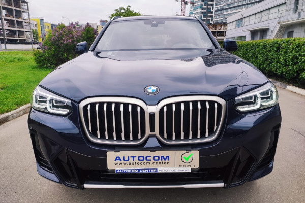 2022 BMW X3 с пробегом 10 200 км