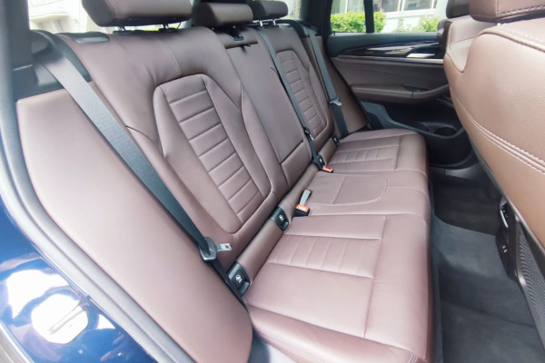 2022 BMW X3 с пробегом 10 200 км