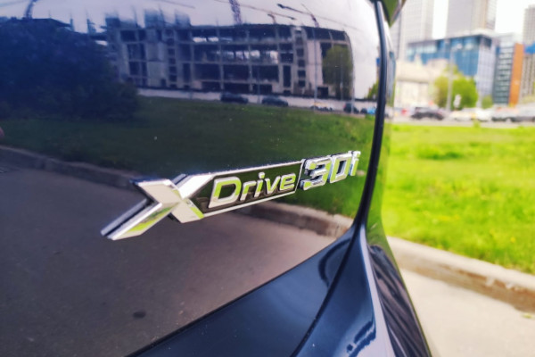 2022 BMW X3 с пробегом 10 200 км