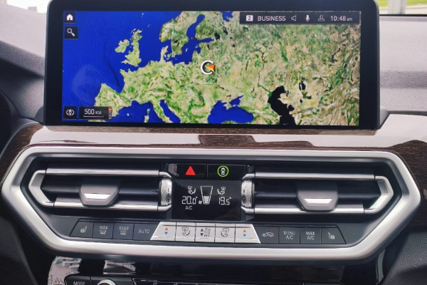 2022 BMW X3 с пробегом 10 200 км