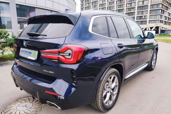 2022 BMW X3 с пробегом 10 200 км