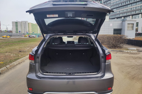2019 Lexus RX с пробегом 28 500 км
