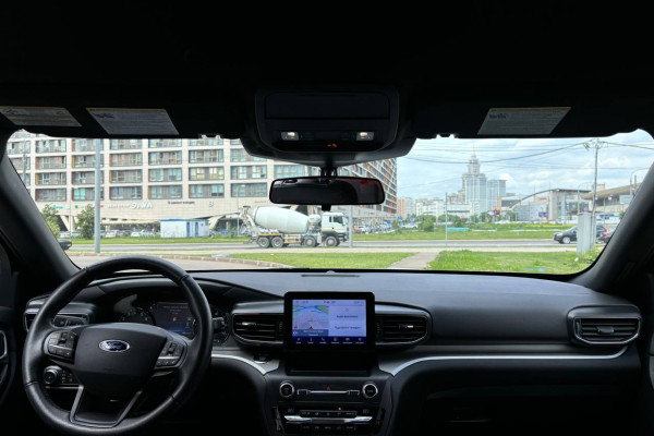 2020 Ford Explorer с пробегом 37 800 км