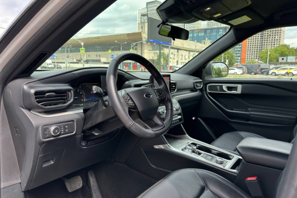 2020 Ford Explorer с пробегом 37 800 км