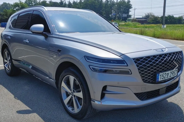 2021 Genesis GV80 с пробегом 46 900 км