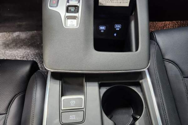 2020 Hyundai Grandeur с пробегом 46 723 км