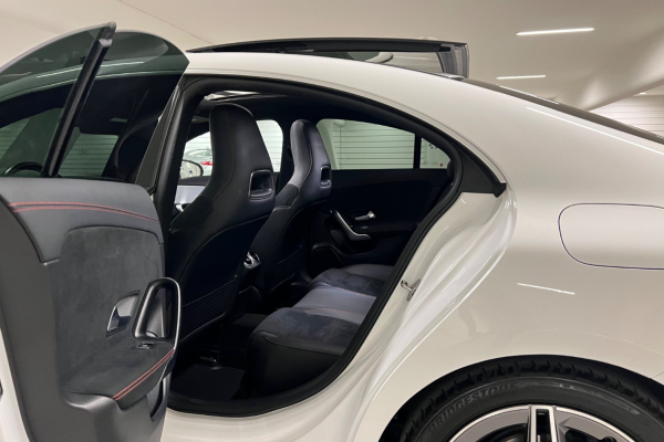 2020 Mercedes-Benz CLA с пробегом 65 000 км