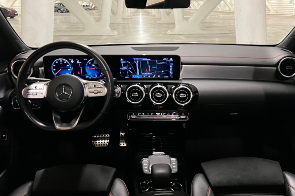 2020 Mercedes-Benz CLA с пробегом 65 000 км