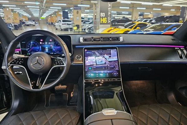 2023 Mercedes-Benz S-Класс с пробегом 10 500 км