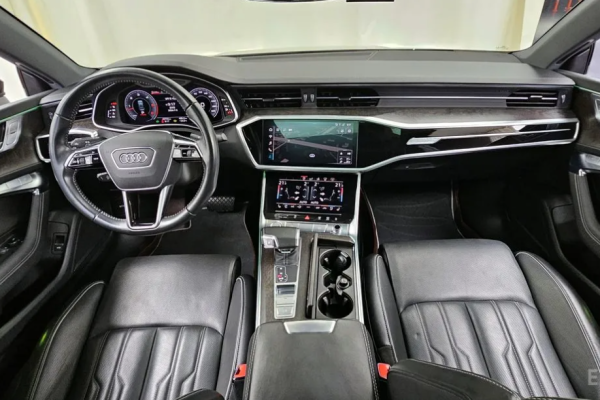 2020 Audi A7 с пробегом 40 733 км
