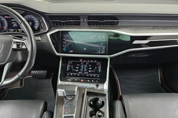 2020 Audi A7 с пробегом 40 733 км