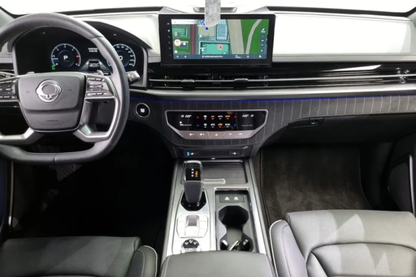 2023 SsangYong Rexton с пробегом 7 807 км