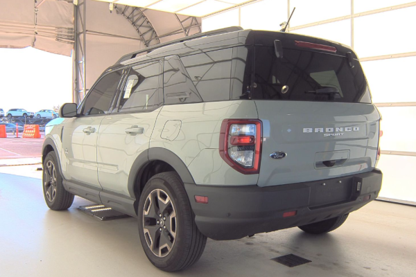 2021 Ford Bronco с пробегом 32 097 км