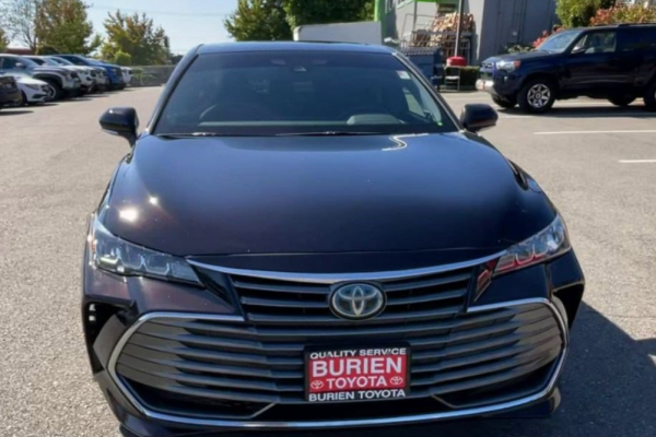 2021 Toyota Avalon с пробегом 43 000 миль