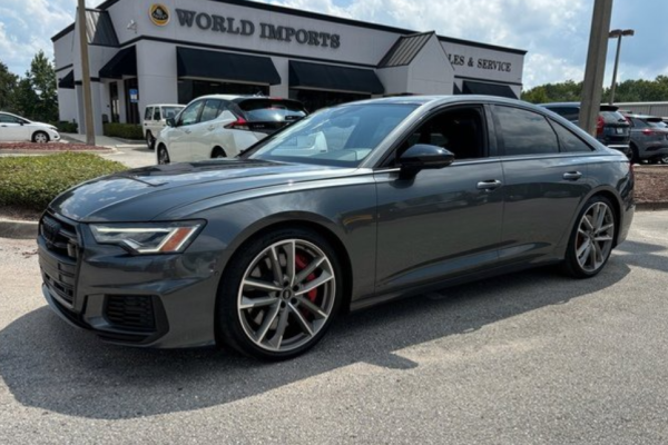 2021 Audi S6 с пробегом 25 758 миль