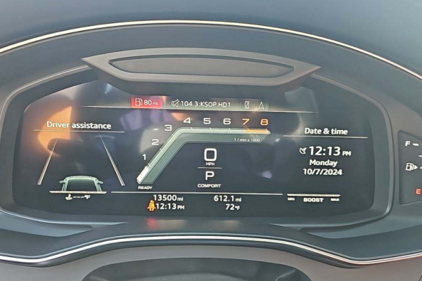 2022 Audi S7 с пробегом 13 500 миль