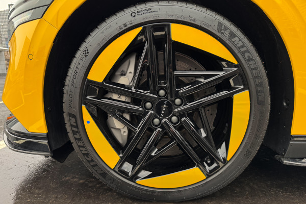 2024 Zeekr 007 с пробегом 25 км