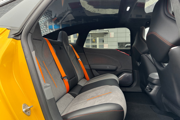 2024 Zeekr 007 с пробегом 25 км