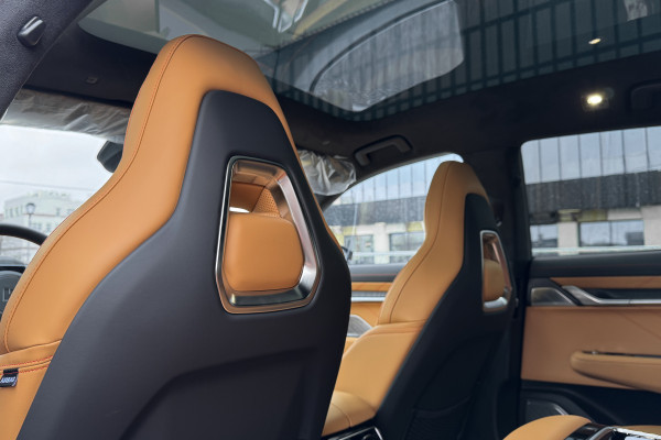 2023 Zeekr 001 с пробегом 20 км