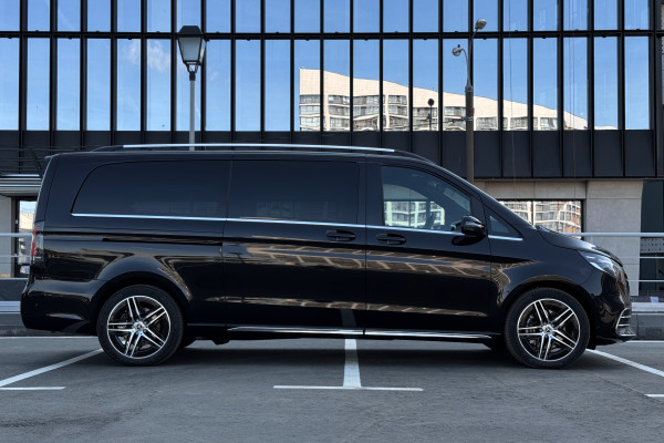 2024 Mercedes-Benz V-Класс с пробегом 10 км