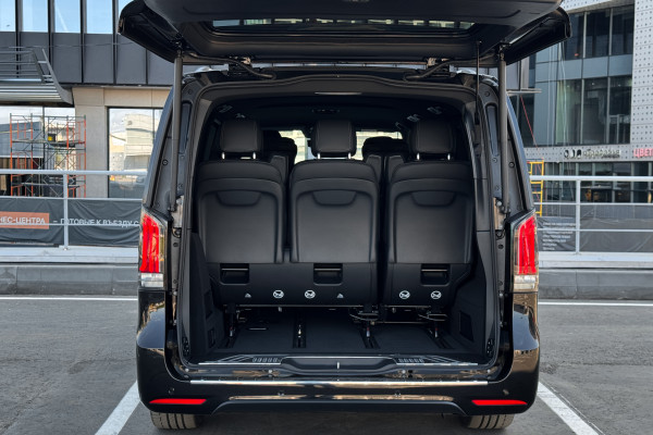 2024 Mercedes-Benz V-Класс с пробегом 10 км