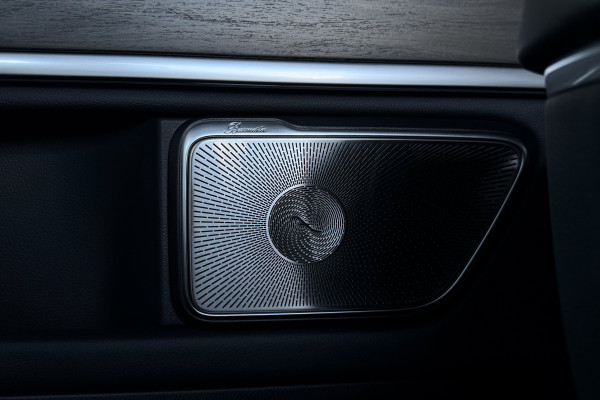 2024 Mercedes-Benz V-Класс с пробегом 10 км