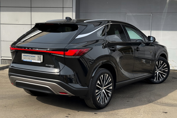 2023 Lexus RX с пробегом 40 088 км