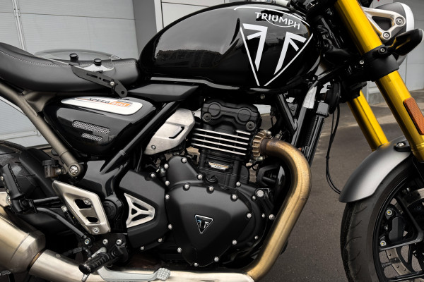 2025 Triumph Speed с пробегом 4 730 км