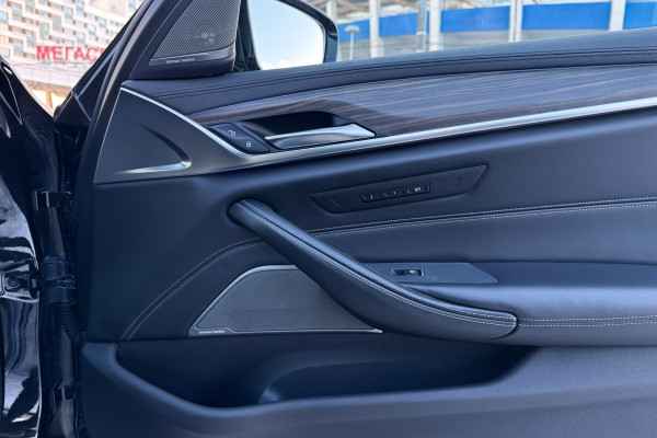 2018 BMW 5 серии с пробегом 120 289 км