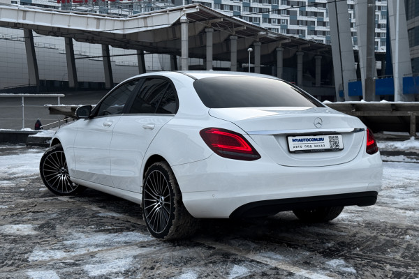 2018 Mercedes-Benz C-Класс с пробегом 114 000 км