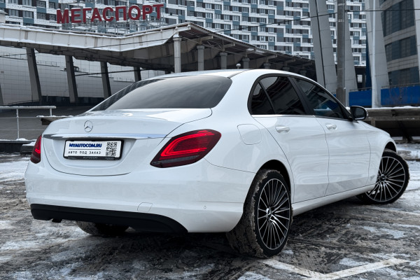 2018 Mercedes-Benz C-Класс с пробегом 114 000 км