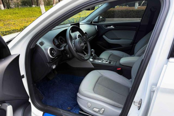 2021 Audi A3 с пробегом 57 000 км