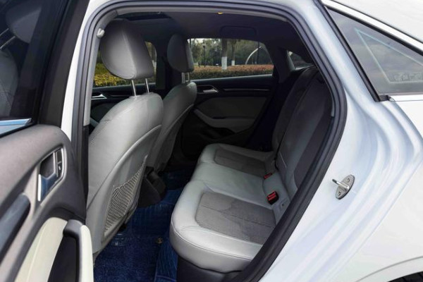 2021 Audi A3 с пробегом 57 000 км