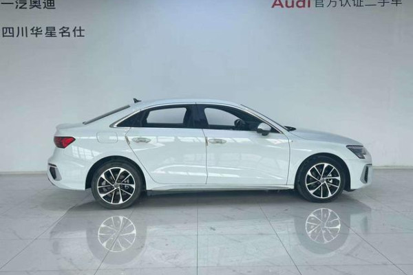 2022 Audi A3 с пробегом 450 000 км
