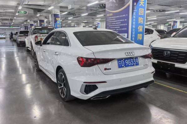 2022 Audi A3 с пробегом 42 800 км