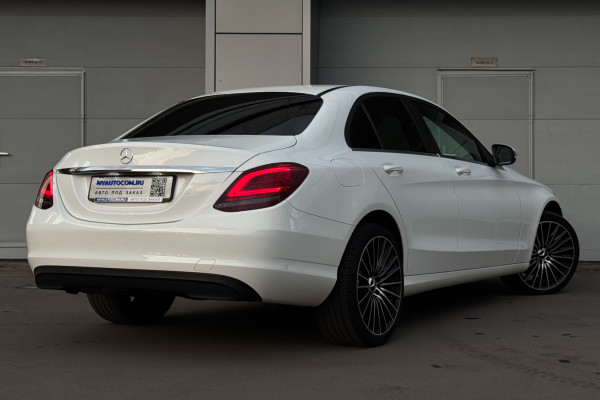 2018 Mercedes-Benz C-Класс с пробегом 114 000 км