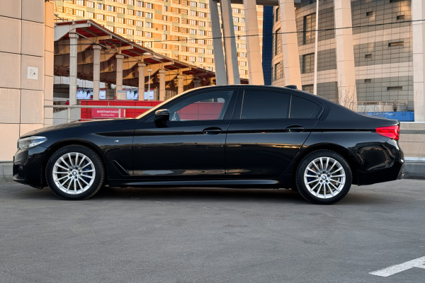 2018 BMW 5 серии с пробегом 120 289 км