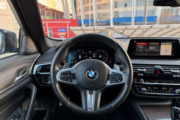2018 BMW 5 серии с пробегом 120 289 км