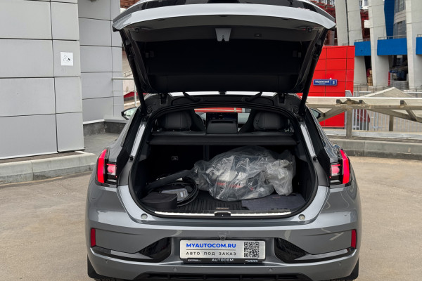 2023 Zeekr 001 с пробегом 26 605 км