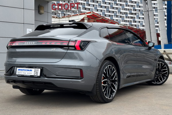 2023 Zeekr 001 с пробегом 26 605 км