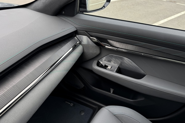 2023 Zeekr 001 с пробегом 26 605 км