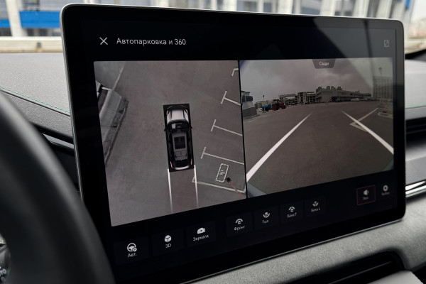 2023 Zeekr 001 с пробегом 26 605 км